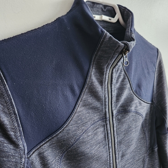 Lululemon Forme Jacket Zip-up Slub Denim Sz 6 - Picture 7 of 11